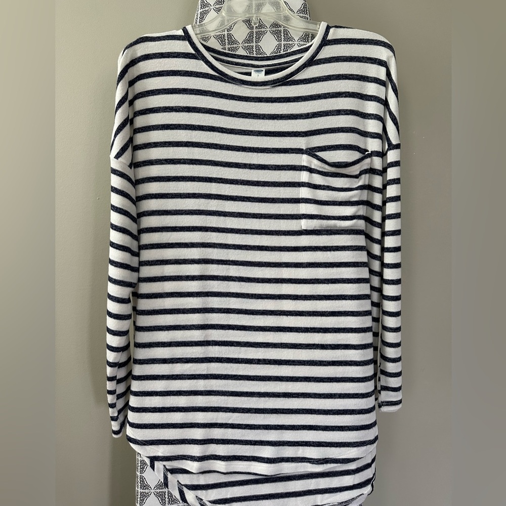 Women’s Old Navy White/Navy Blue Striped High Low Long-Sleeved Tunic — S